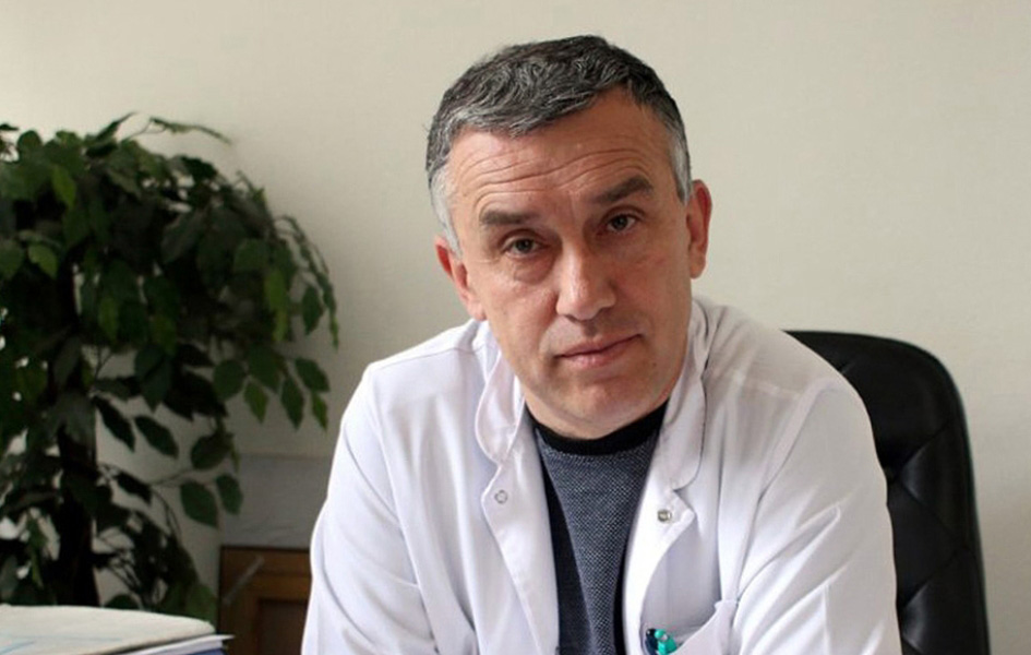 Elek: Šleperi su na terminalu u Prištini, očekuje se da lekovi sutra stignu
