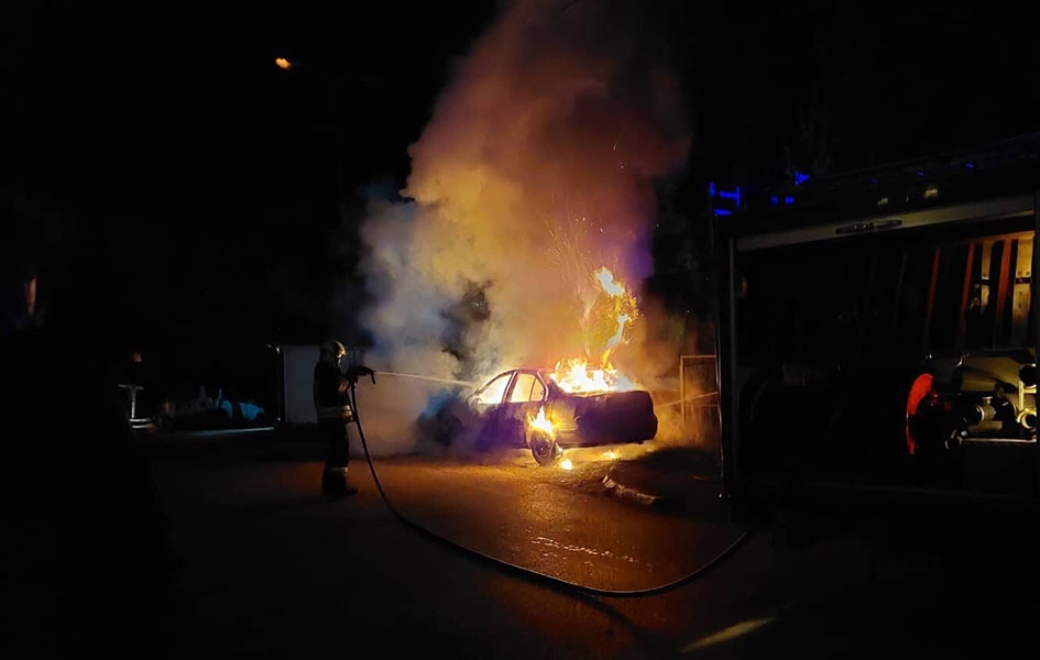 Zapaljen automobil potpredsednice opštine Leposavić Ilustracija (Foto KoSSev)