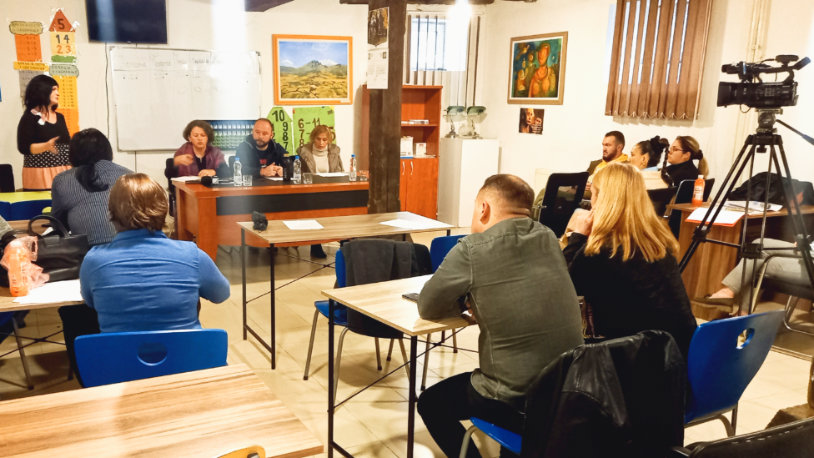 Godišnja sednica UNS-a na Kosovu: Prijavljen 31 slučaj napada na novinare Detalj sa godišnje sednice ogranka UNS-a na Kosovu (Foto Kim)