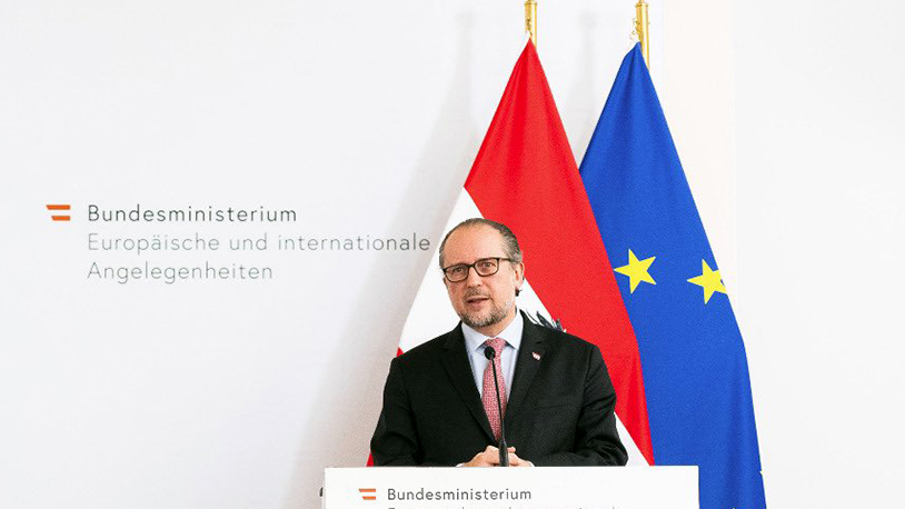 Šalenberg: Brisel da ne gleda Balkan kroz lupu Ministar spoljnih poslova Austrije Aleksander Šalenberg (Foto Tviter a_schallenberg)