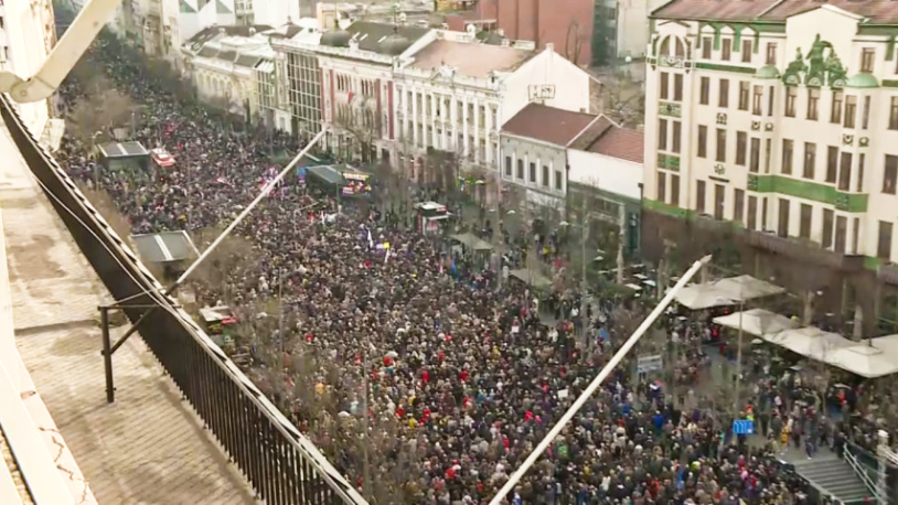 BG: ProGlas pozvao građane da do 13. januara dostave dokaze o krađi izbora Detalj sa protesta u Beogradu (Foto N1)