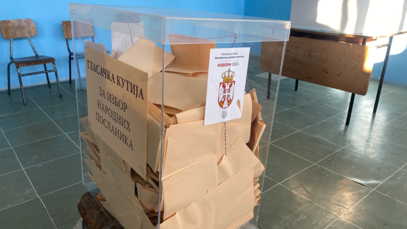 Politiko: Tvrdnje o nepravilnostima pojačavaju strah da Vučić podriva demokratiju Ilustracija, izbori (Foto Kim)