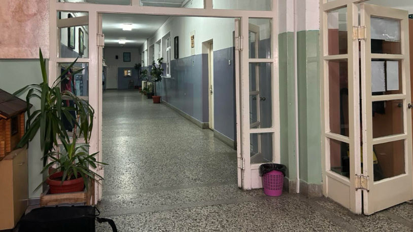 Zatvorena biračka mesta na kojima su u Raški glasali Srbi sa Kosova Zatvoreno biralište u Raški (Foto Kim)