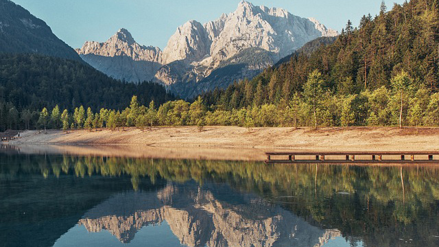 Sveže jutro, tokom dana sunčano i toplo