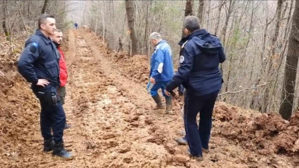 Srpska demokratija: Obustavljeni radovi na izgradnji puta u opštini Zvečan