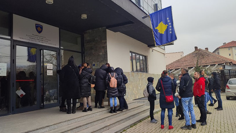 „Peticijom za smenu gradonačelnika Srpska lista pokušava da se vrati na tron“