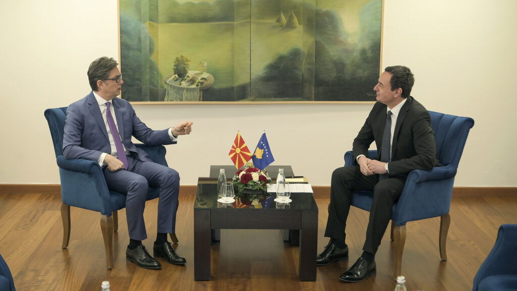 Kurti zahvalio Pendarovskom na podršci koju S. Makedonija pruža Kosovu