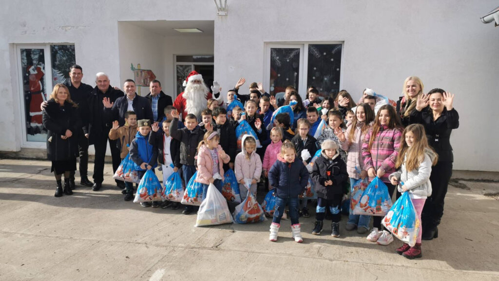 Obeležen Dan predškolske ustanove u selu Banje