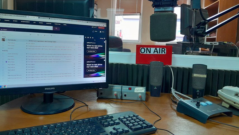 Svetski dan radija: Medij koji opstaje jer se adaptira i nudi nove načine interakcije Ilustracija (Foto Radio Mitrovica sever)