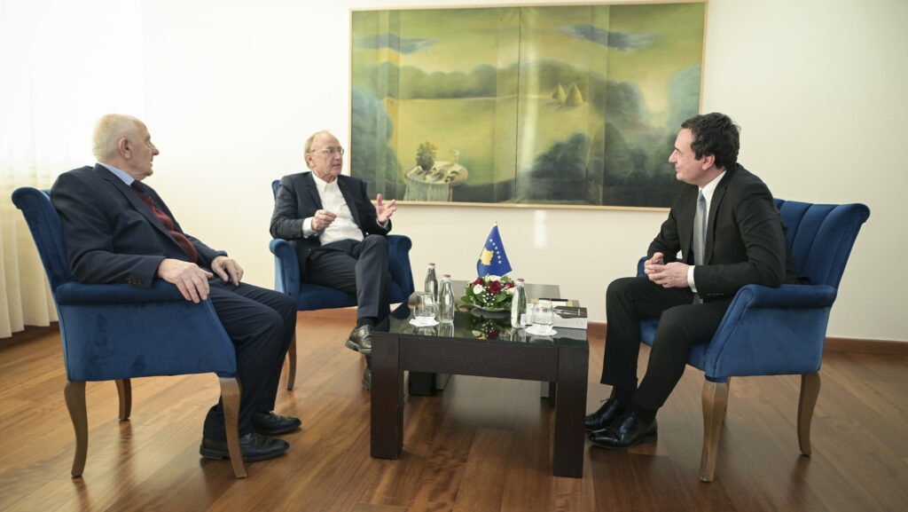 Kurti sa Rikerom i Sejdiuom o dijalogu Kosova i Srbije