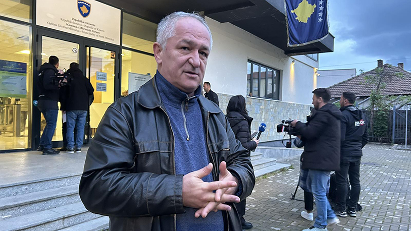 Ugljanin optužio prethodnu lokalnu vlast u Severnoj Mitrovici za saradnju sa kriminalnim grupama Predsedavajući SO Severna Mitrovica Nedžat Ugljanin (Foto Kim)