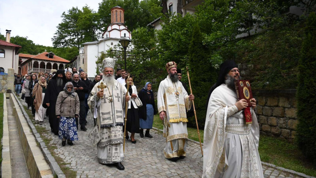 Svetli Petak u Dragancu i rukopoloženje oca Hristofora