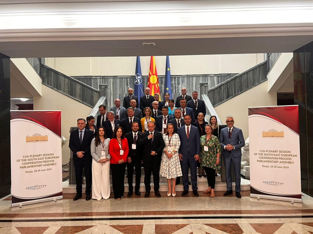 Konjufca: Priznanje Kosova svih zemalja regiona otvara put istinskoj saradnji Detalj sa zatvaranja 11. plenarne sednice Parlamentarne skupštine Procesa saradnje u jugoistočnoj Evropi (Foto Fejsbuk Gljauk Konjufca)