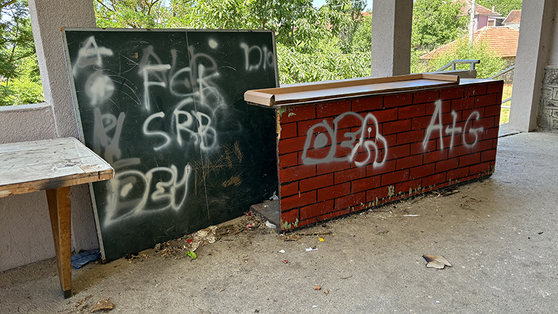Uvredljivi grafiti u Sušici Grafiti u Sušici