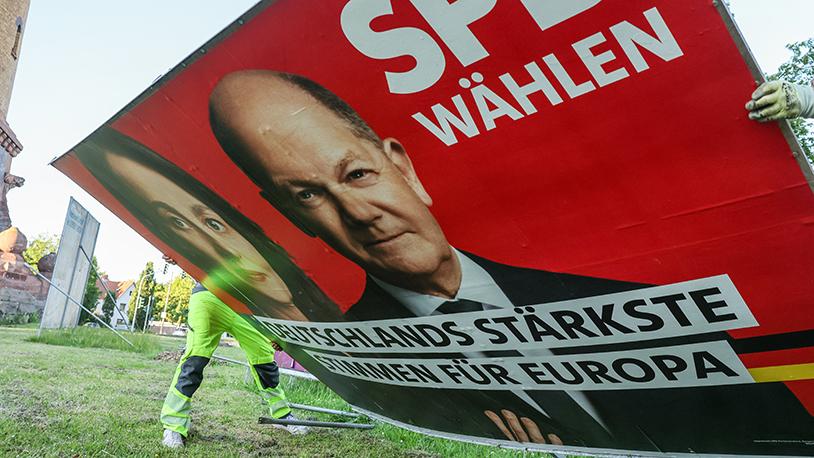 Saskija Esken, predsednica socijaldemokrata, branila je odluku da se lik kancelara Olafa Šolca masovno koristi u predizbornoj kampanji u Nemačkoj (Foto Jan Woitas/dpa)