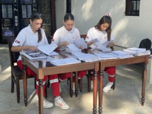 Akcija dobrovoljnog davanja krvi u porti manastira Gračanica
