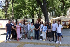 Izlozba sa likovne kolonije Vidovdan u Subotici (Foto Galerija umetnosti Priština)