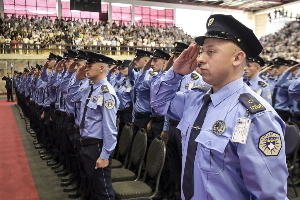 Diplomiralo 448 mladih policajaca