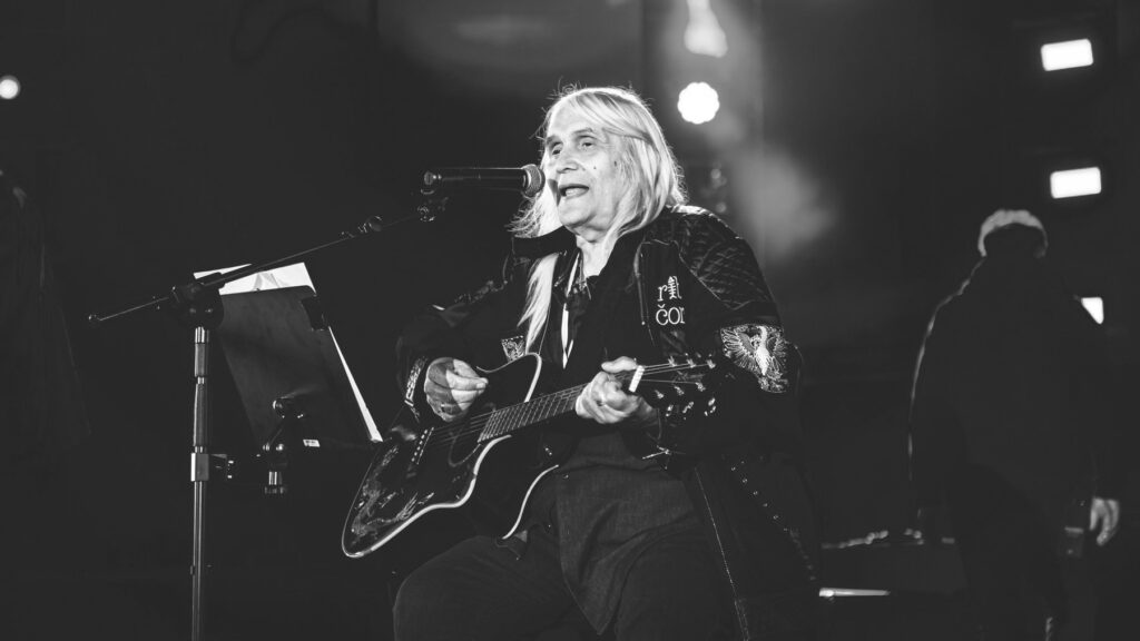 Preminuo Bora Đorđević, frontmen grupe „Riblja čorba“
