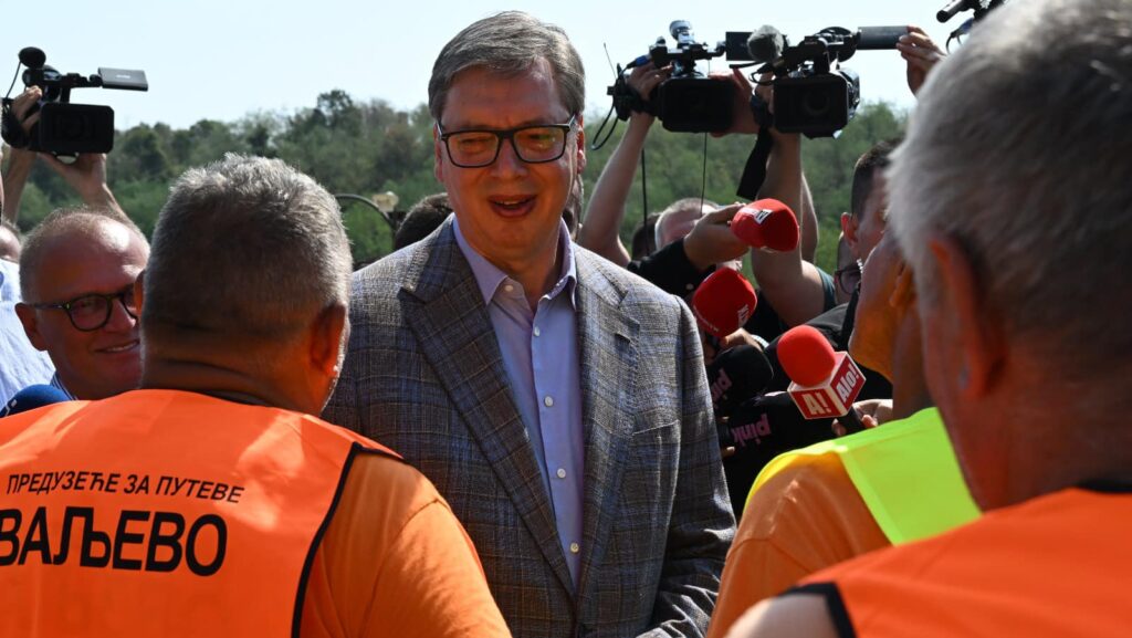 Vučić: Uskoro ćemo celu Srbiju pozvati u Beograd Predsednik Srbije Aleksandar Vučić (Foto Fejsbuk/Aleksandar Vučić)