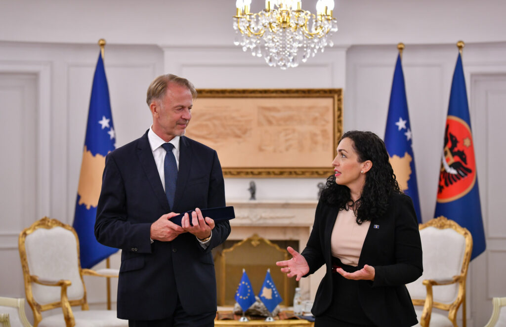 Osmani sa Oravom: Kosovo ispunilo uslove za status zemlje kandidata EU Osmani sa Oravom: Kosovo ispunilo uslove za status zemlje kandidata za EU (Foto Predsedništvo Kosova)