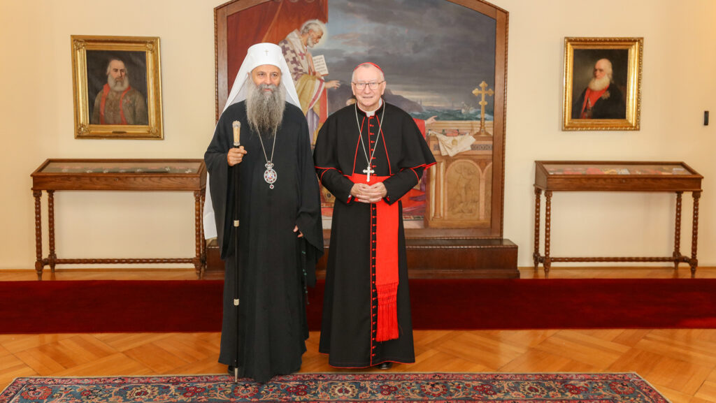 Patrijarh Porfirije sa kardinalom Parolinijem o položaju Srba na Kosovu (Foto SPC)