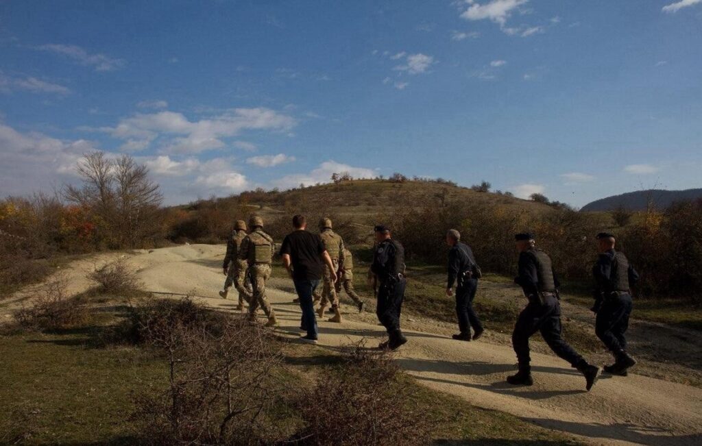 Uoči godišnjice Banjske, KFOR pojačao patrole na Severu zajedno sa Kosovskom policijom