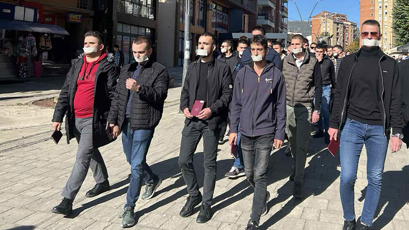 Protestna šetnja studenata u Severnoj Mitrovici (Foto Kim)