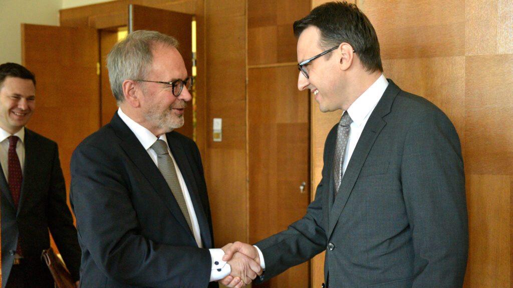 Petković sa delegacijom Norveške o političko-bezbednosnoj situaciji na Kosovu Petković