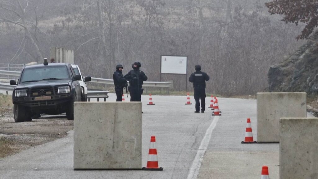 Tri godine zatvora za policajca koji je ranio Srbina M.J. na Bistričkom punktu Tri godine zatvora za policajca koji je ranio Srbina M.J. na Bistričkom punktu