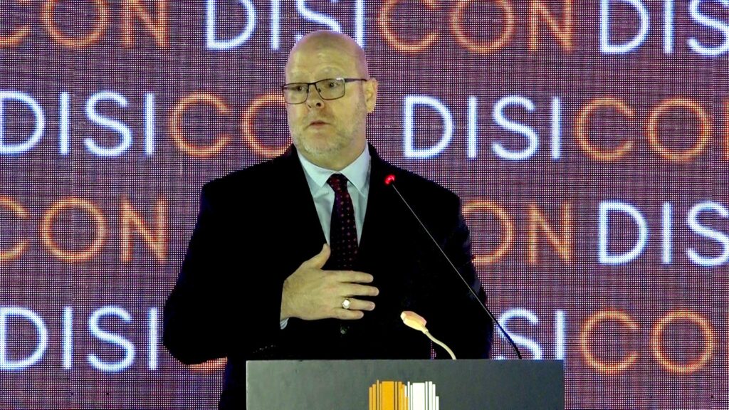 Hovenijer: Postoje strani akteri koji žele da potkopaju demokratiju Kosova Hovenijer: Postoje strani akteri koji žele da potkopaju demokratiju Kosova (Foto Kim)