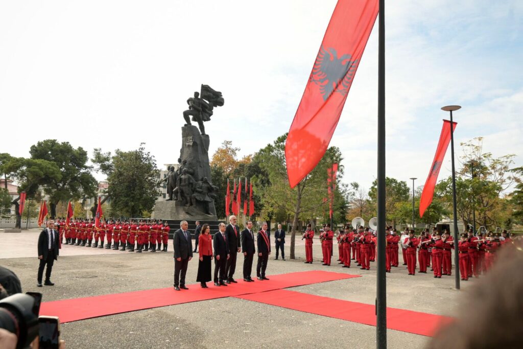 Rama: Kosovo da zamrzne dijalog sa Srbijom, da teži normalizaciji kroz dijalog sa EU Rama