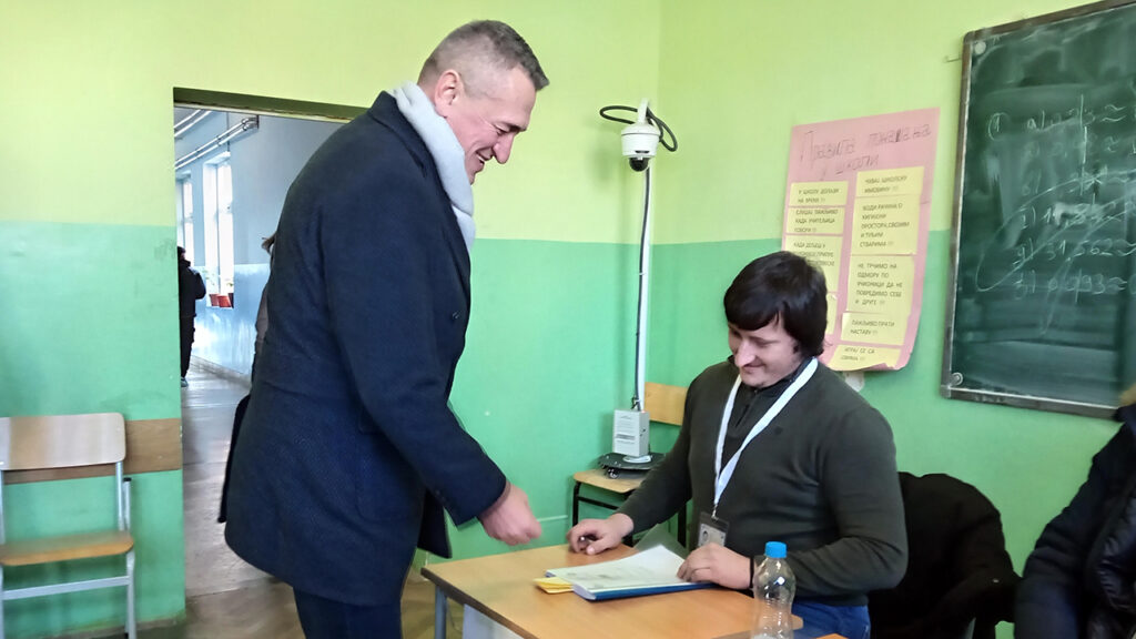 Nenad Rašić nije bio na biračkom spisku u Gračanici (Foto Kim)
