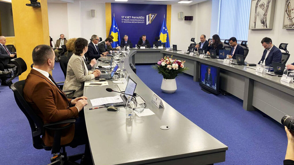 Kurti traži veću posvećenost CIK-a da završi prebrojavanje glasova