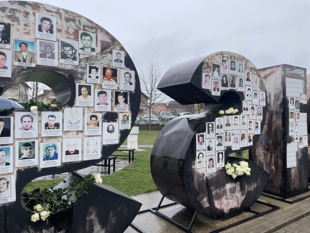 UNS: Neprihvatljivo prenošenje neistinitih informacija koje su bile okidač za Martovski pogrom Obeležavanje martovskog pogroma (Foto Kim)