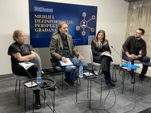 Istraživanje: Građani najviše veruju lokalnim medijima na srpskom (Foto Kim)