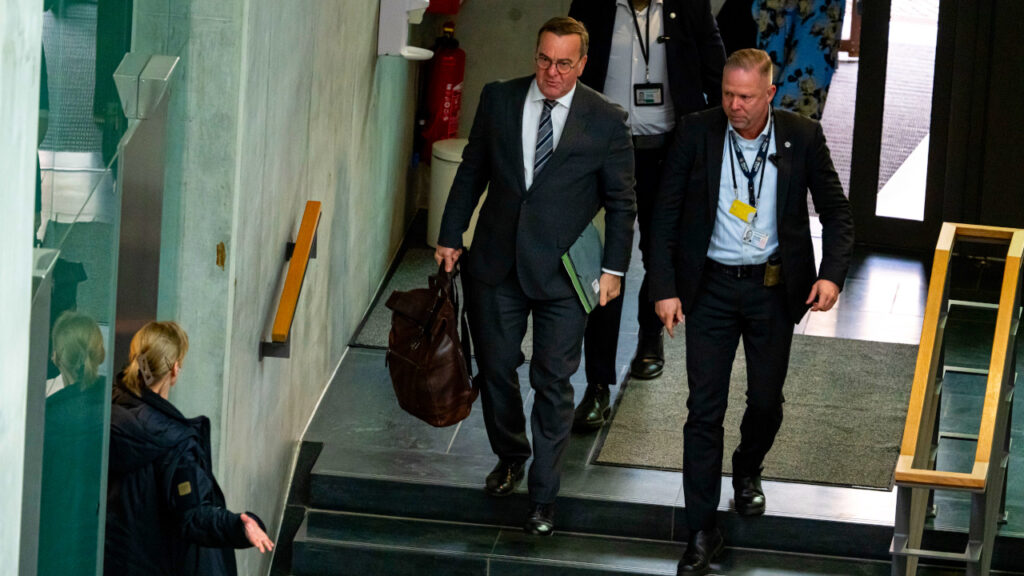Merc vladu želi u aprilu, počeli koalicioni pregovori Počeli koalicioni pregovori, Merc vladu želi u aprilu (Foto Fabian Sommer/dpa)