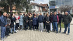 Učesnici protesta u Gračanici (Foto Kim)