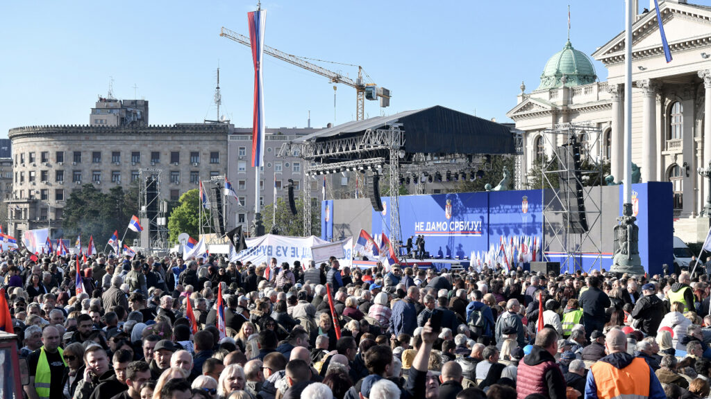 Predsednik Vučić organizovao sopstveni miting, piše DW (Foto Goran Srdanov/Nova.rs)