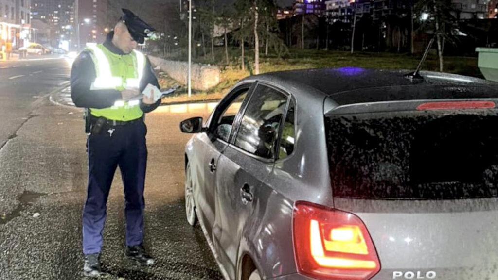Saobraćajne kazne će od 3. aprila stizati i na adrese vlasnika vozila Saobraćajne kazne će od 3. aprila stizati i na adrese vlasnika vozila, ilustracija (Foto Kosovska policija)