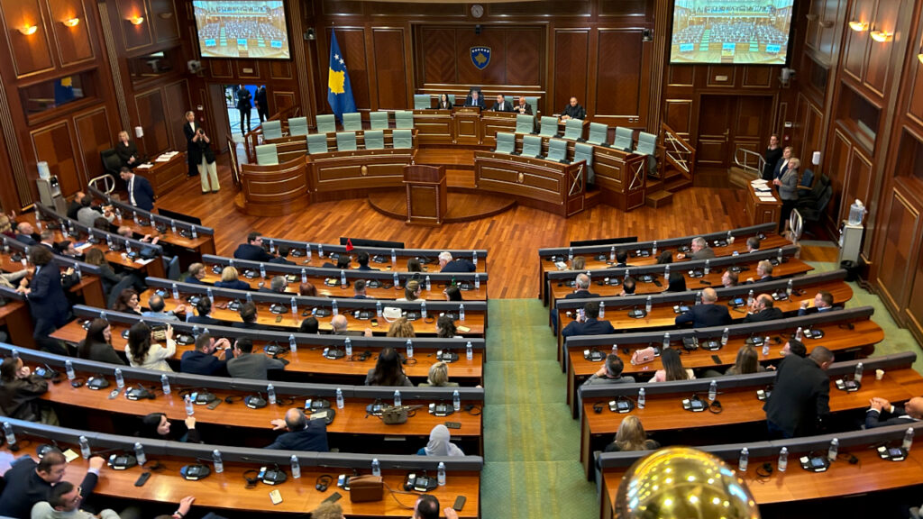 Vanredni izbori se ne mogu raspisati bez konstituisanja Skupštine Kosova PDK uslovljava dijalog sa Kurtijem - bez povlačenja kandidata nema dogovora o predsedniku (Foto arhiva Kim)