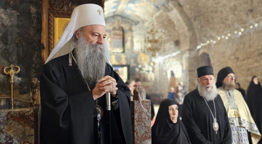 Patrijarh u Vaskršnjoj poslanici: Liturgijski način života, jedini je suštinski odgovor na ove probleme Patrijarh u Vaskršnjoj poslanici: Liturgijski način života, jedini je suštinski odgovor na ove probleme (Foto SPC)