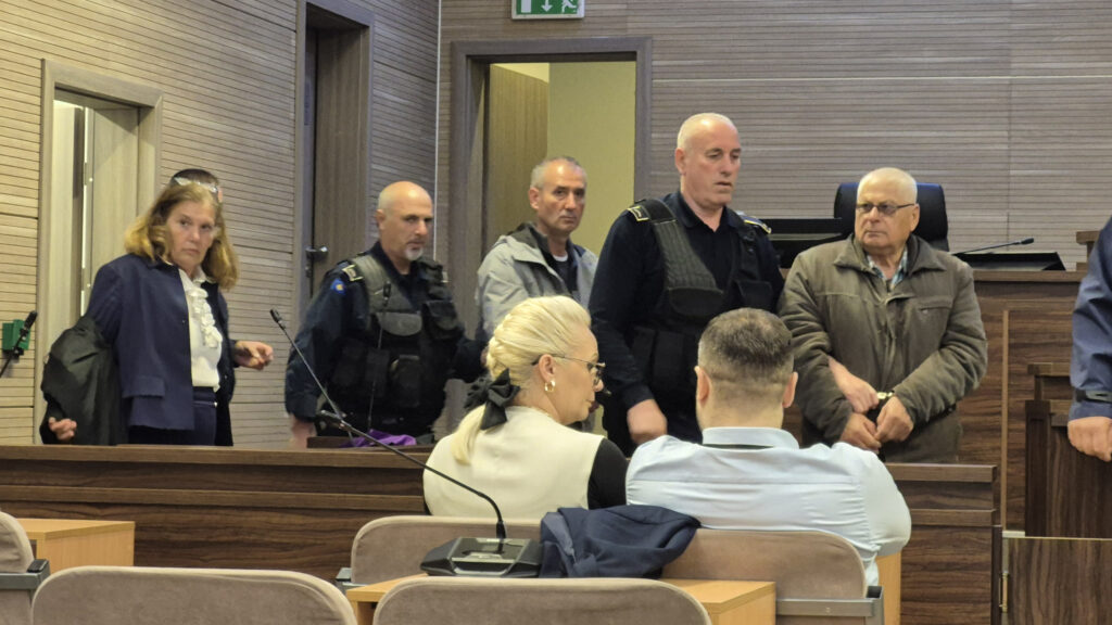 Svedoci na suđenju: Dragan Milović nam je spasio živote tokom rata u Vučitrnu Svedoci na suđenju: Dragan Milović nam je spasio živote tokom rata u Vučitrnu (Foto Kim)
