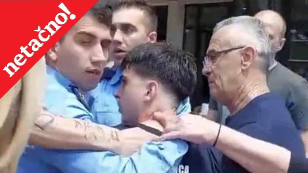 Crvena boja na vratu mitrovačkog maturanta – jeste vest, ali nije bila krv Crvena boja na vratu mitrovačkog maturanta – jeste vest, ali nije bila krv (Foto KoSSev)