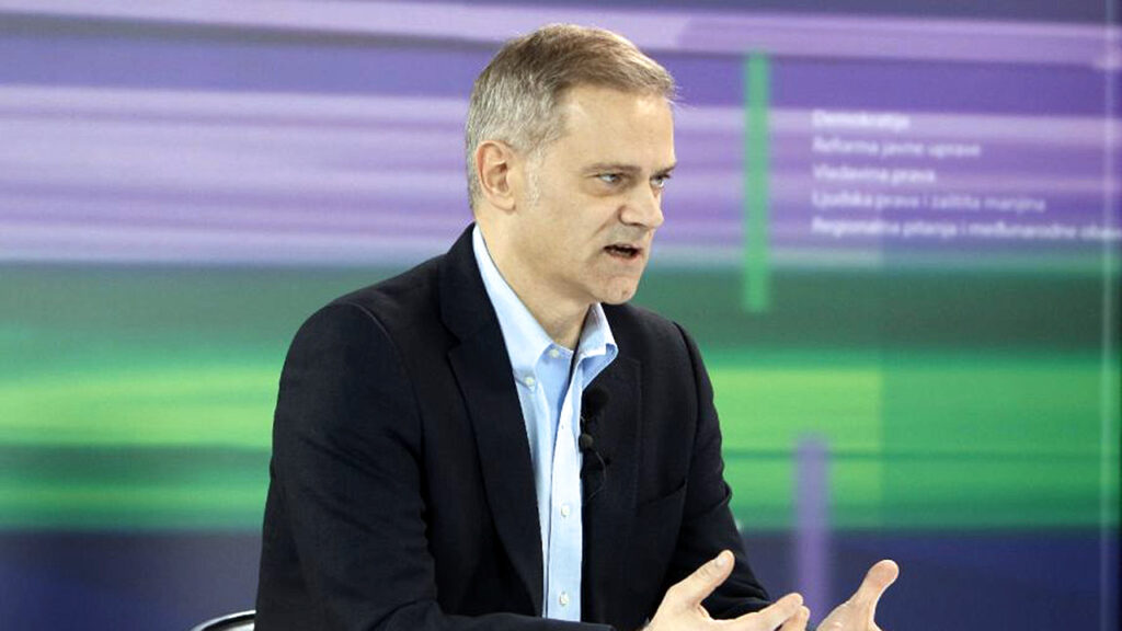 Stefanović: Demanti iz EU – neviđena sramota Borko Stefanović smatra da to što je EK demantovala Vučićeve navode o dugom razgovoru sa Fon der Lajen predstavlja „neviđenu sramotu“ (Foto FoNet/Milica Vučković)