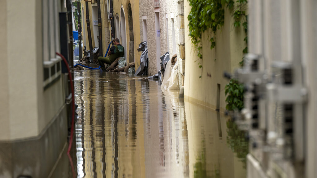 Ekstremno vreme Evropu košta milijarde godišnje Ekstremno vreme Evropu košta milijarde godišnje, ilustracija (Foto Peter Kneffel/dpa)