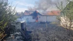 Požari bukte širom Kosova: Gore šume i njive, izgorele četiri kuće povratnika u Osojanu (Foto Radio Goraždevac)