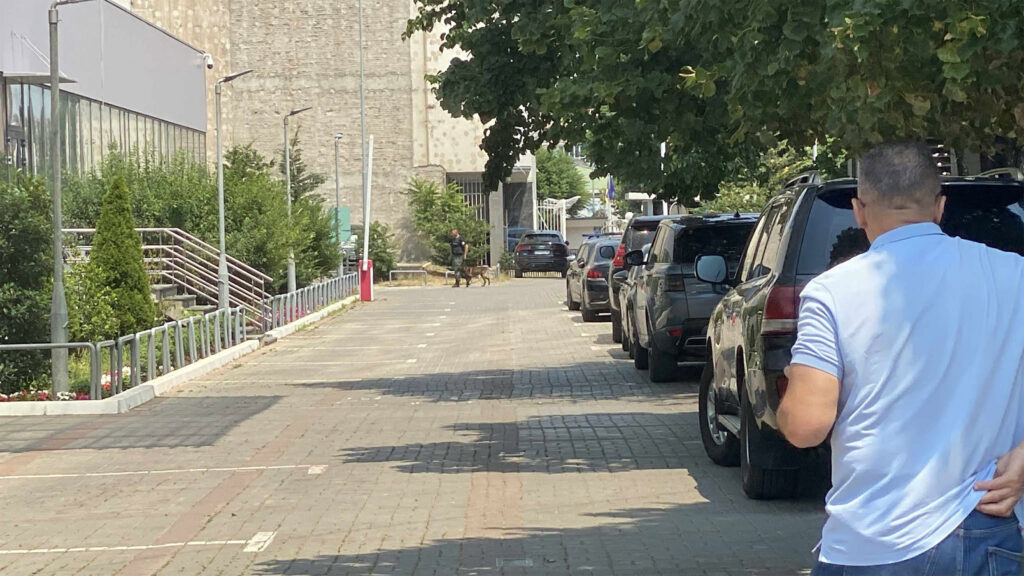 Gaši: Dojava o bombi bila lažna