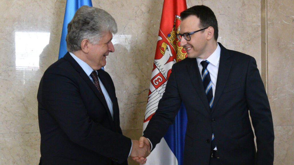 Petković sa Jenčom: Potezi Prištine ugrožavaju srpsku zajednicu na Kosovu Petković sa Jenčom: Potezi Prištine ugrožavaju srpsku zajednicu na Kosovu (Foto Kancelarija za KiM)