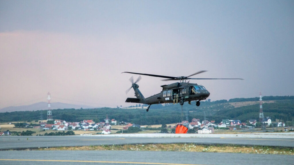 KFOR u proteklim nedeljama pomagao u gašenju požara
